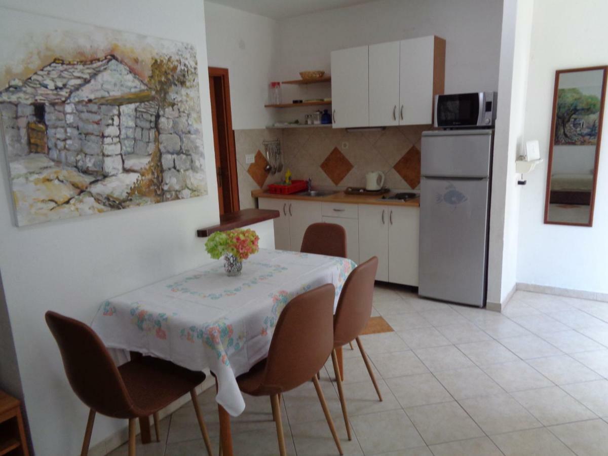 Apartments Maslina Lumbarda Kültér fotó